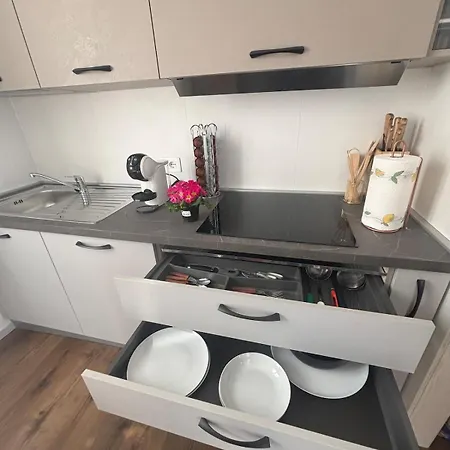 El Mee Canton Apartmán